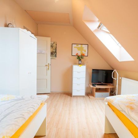 Vila Lumir Podebrady Luaran gambar