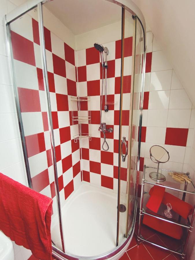 Vila Lumir Podebrady Luaran gambar