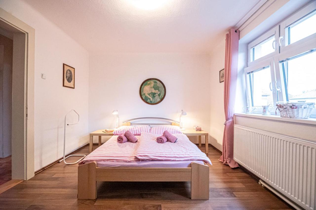 Vila Lumir Podebrady Luaran gambar