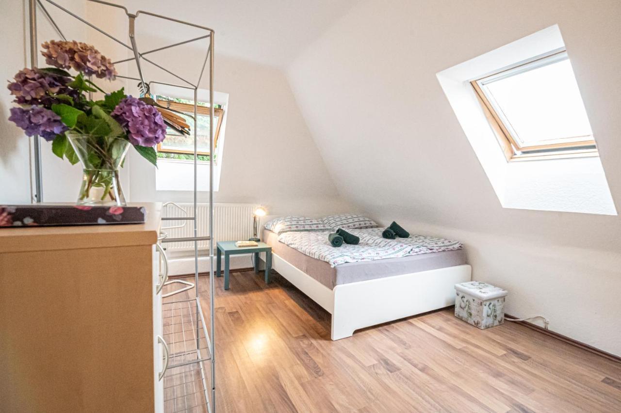Vila Lumir Podebrady Luaran gambar